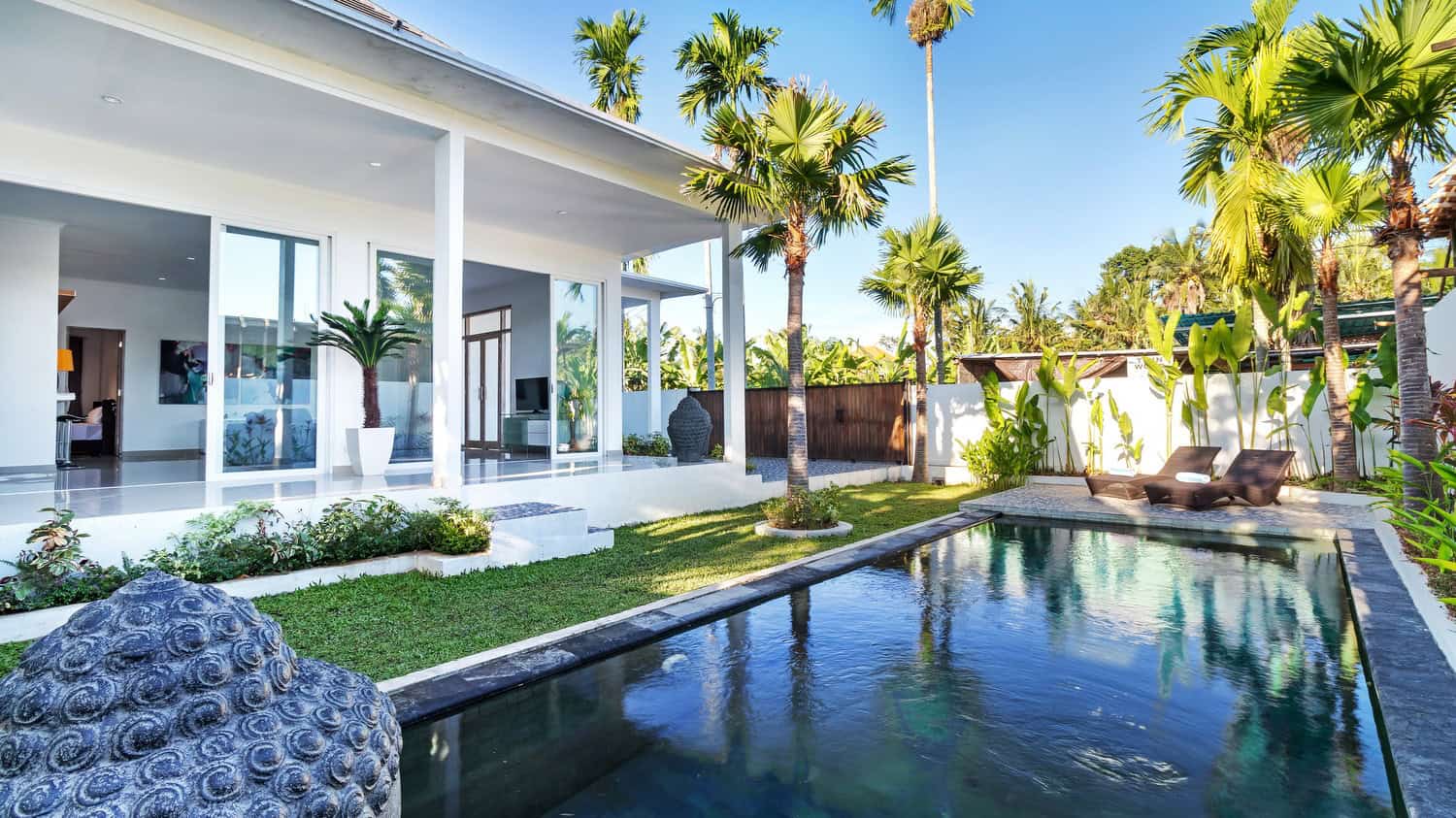 02 mas 1 pool daylight c